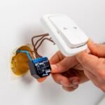 Shelly PLUS 2PM 2 kanālu WiFi viedais releja slēdzis ar jaudas mērītāju un rullo slēģu režīmu - Image 2