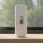Wi‑Fi TUYA temperatūras un mitruma sensors (balts, 2×AAA, 2.4GHz) T022 - Image 3