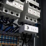 Shelly 3EM-63W Gen3 viedais Wi‑Fi 3 fāžu jaudas/enerģijas skaitītājs (0–63A) ar vadu pieslēgumu - Image 5